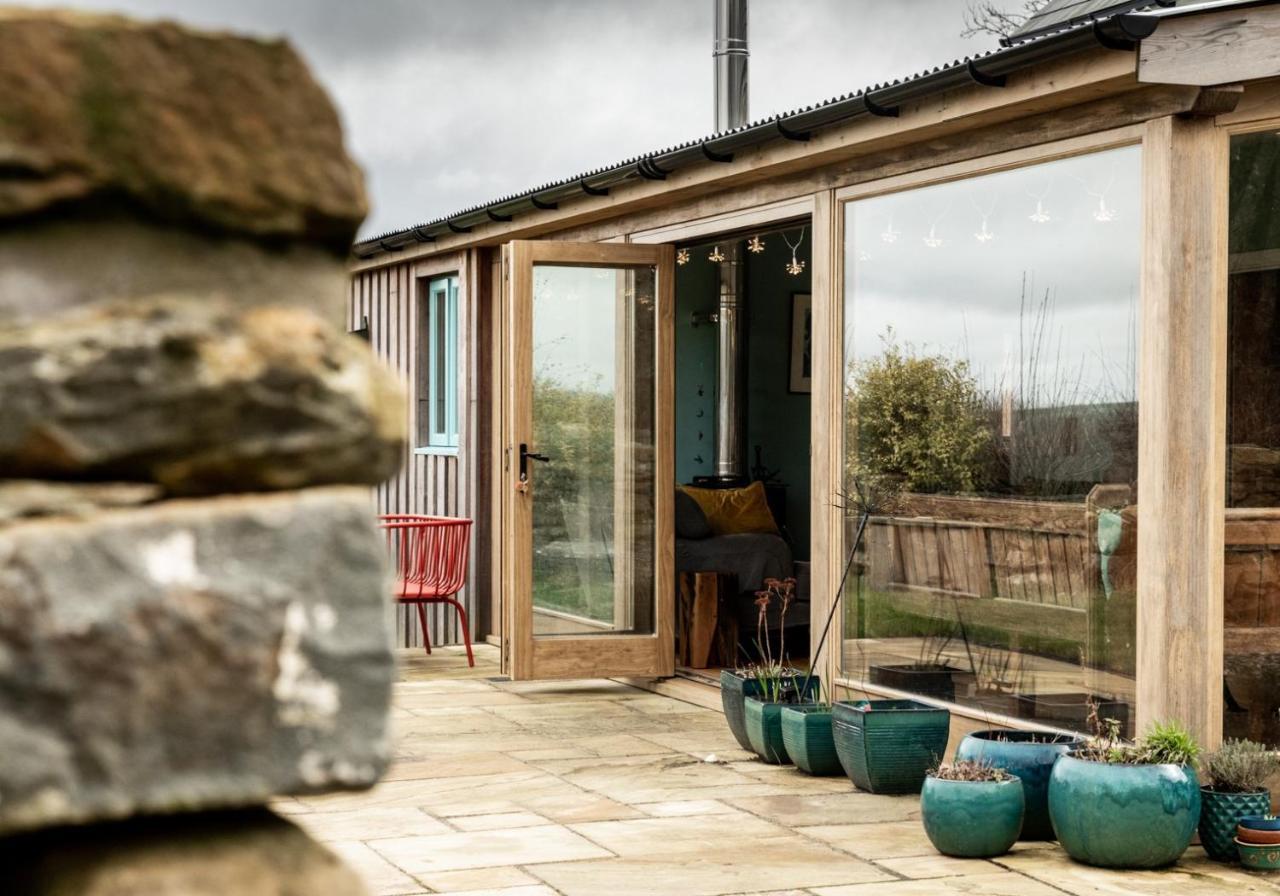 Penrhiw - A Country Cottage With Mountain Views Newport  Extérieur photo